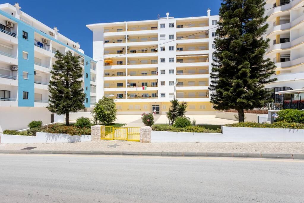 Cozy Ap Renovado 1ª Linha De Praia - Armacao Pera Armação de Pêra 외부 사진