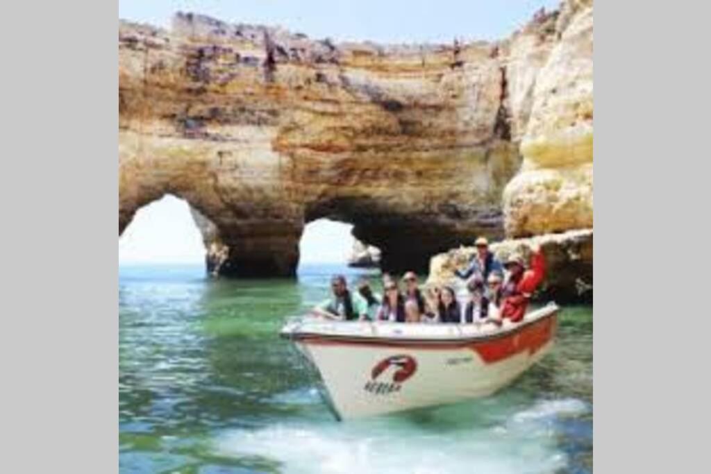 Cozy Ap Renovado 1ª Linha De Praia - Armacao Pera Armação de Pêra 외부 사진