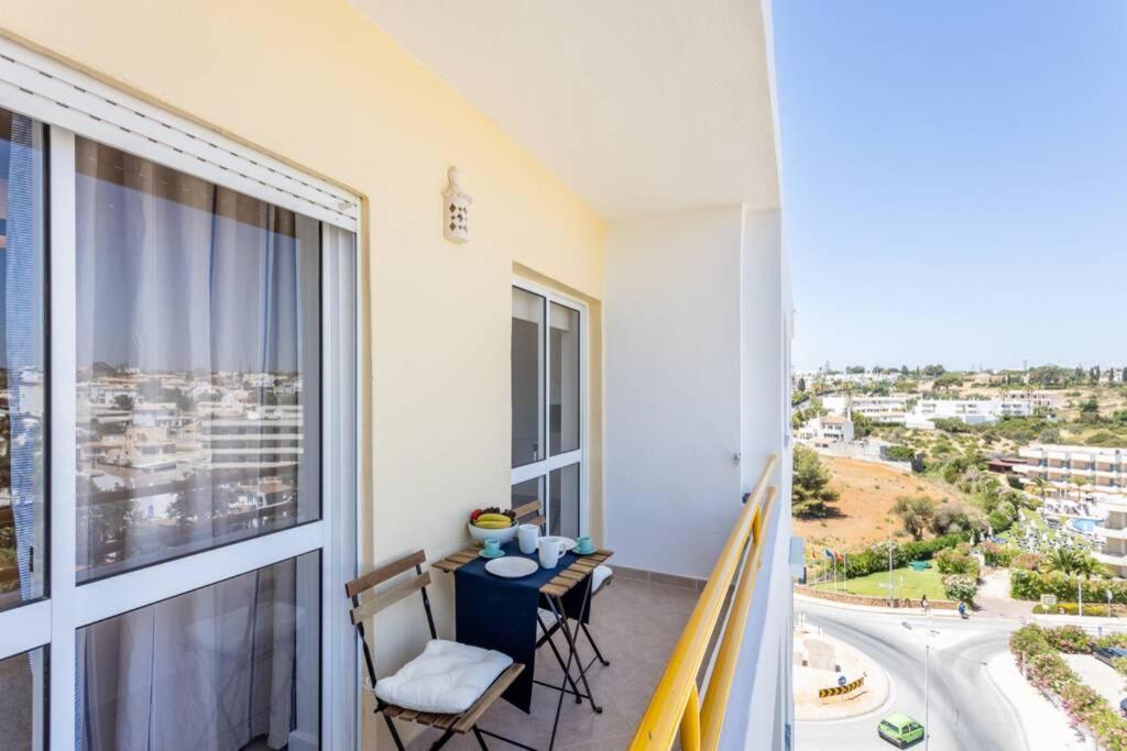 Cozy Ap Renovado 1ª Linha De Praia - Armacao Pera Armação de Pêra 외부 사진